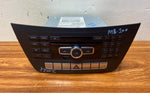 Bild in die Galerieansicht laden, Mercedes-Benz Head Unit CD Player A2049001408 C-Class W204 OEM Radio Audio