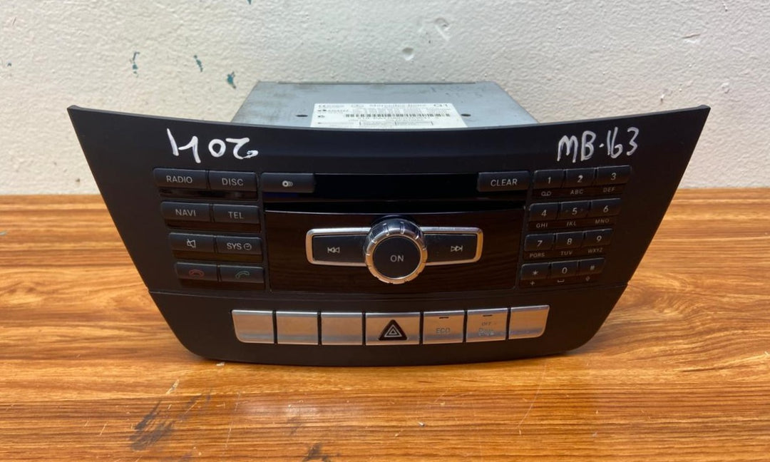 Mercedes-Benz Head Unit CD Player A2049005510 C-Class W204 OEM Radio Audio