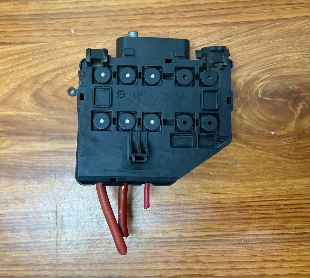 Mercedes-Benz Fuse Box A1645400350 W164 GL-Class ML-Class W251 R-Class OEM