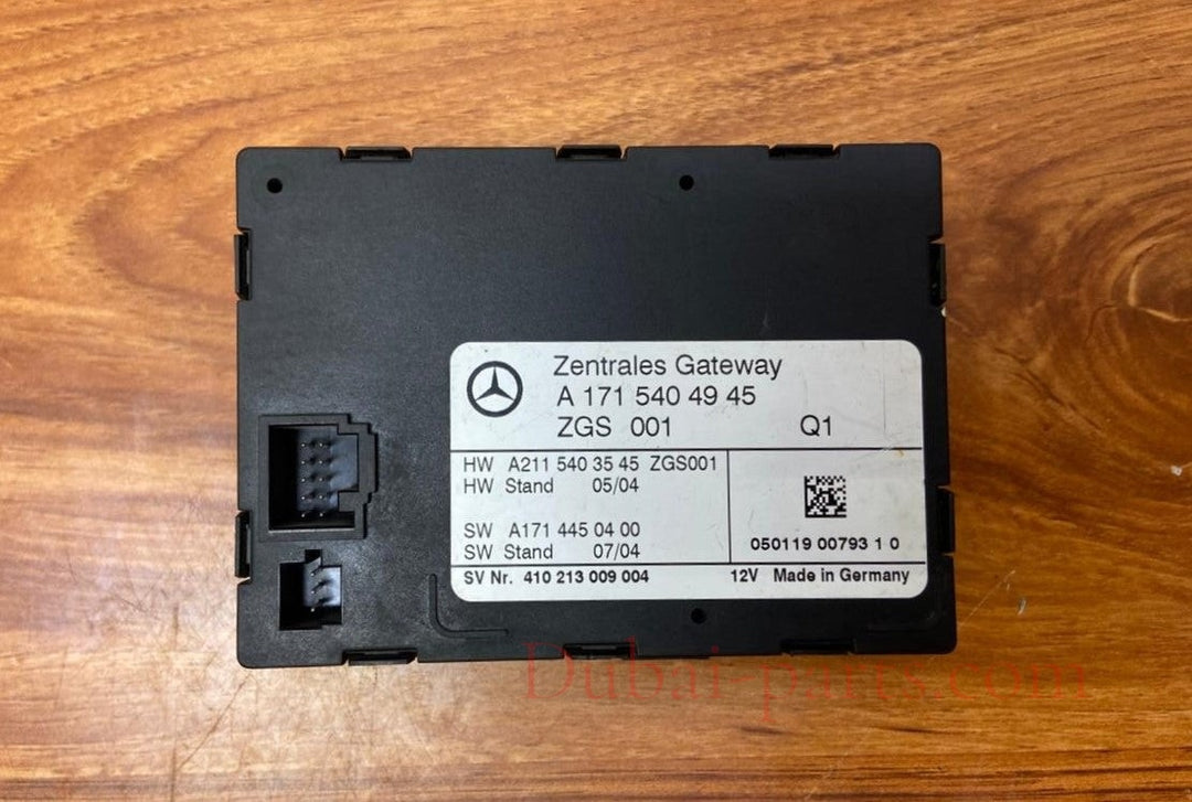 Mercedes-Benz SLK Gateway Control Module A1715404945 SLK R171 W171 OEM