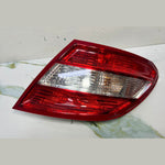 قم بتحميل الصورة إلى عارض الصور، Mercedes W204 C-Class Rear Right Side Tail Light Brake Stop Lamp A204 8200264