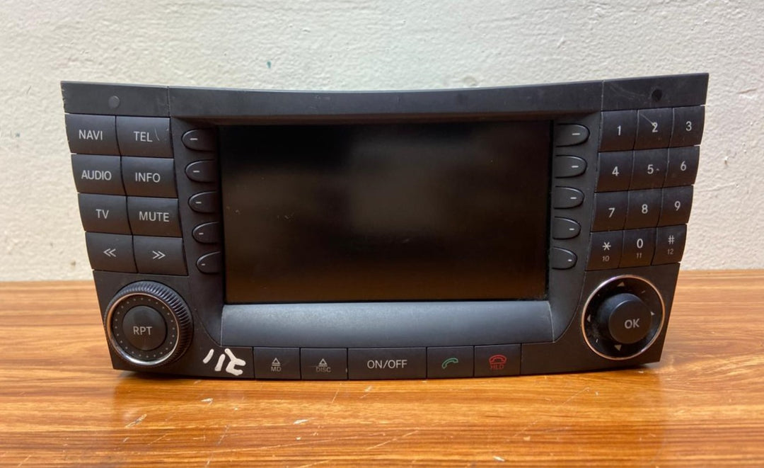 Mercedes-Benz Head Unit CD Player A2118700789 E-Class W211 OEM Radio Audio