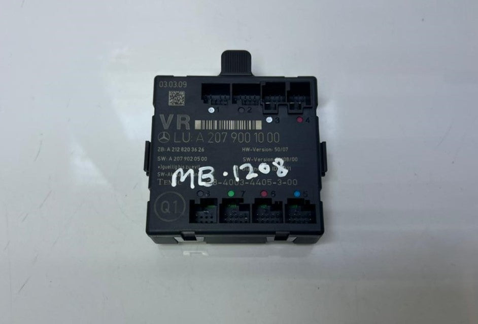 2010-2013 Mercedes-Benz E550 Door Control Module A2079001000 W207 E-Class OEM