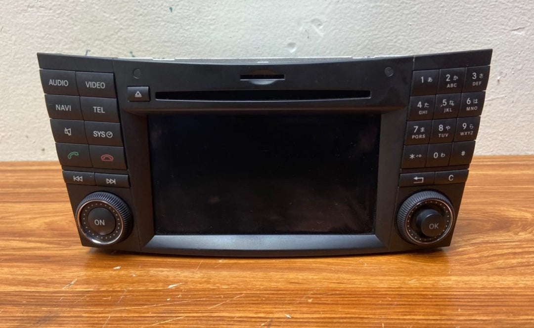 Mercedes-Benz Head Unit CD Player A2118705494 E-Class W211 OEM Radio Audio