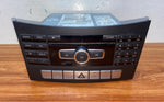Bild in die Galerieansicht laden, Mercedes-Benz Head Unit CD Player A2129005627 E-Class W212 OEM Radio Audio