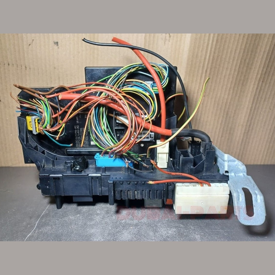 Mercedes-Benz C-Klasse W204 C250 C300 C350 (2010–2014) – Relais- und Sicherungskasten für das hintere SAM-Modul A204 9060205 (OEM)