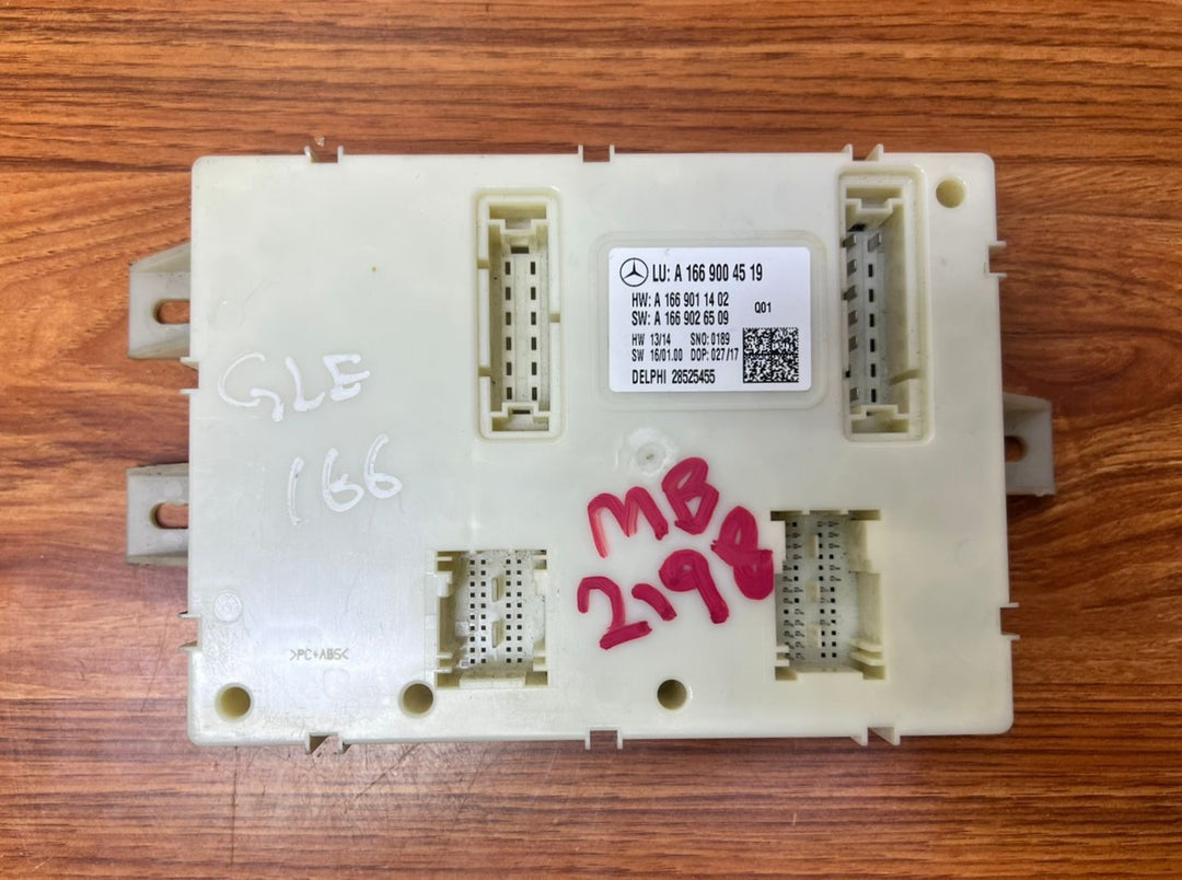 Mercedes-Benz GLE ML GL Rear SAM Signal Activation Control Module A1669004519 W166 X166 OEM