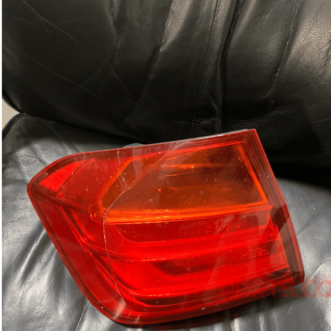 7259893 Backlight F30 Rear Left