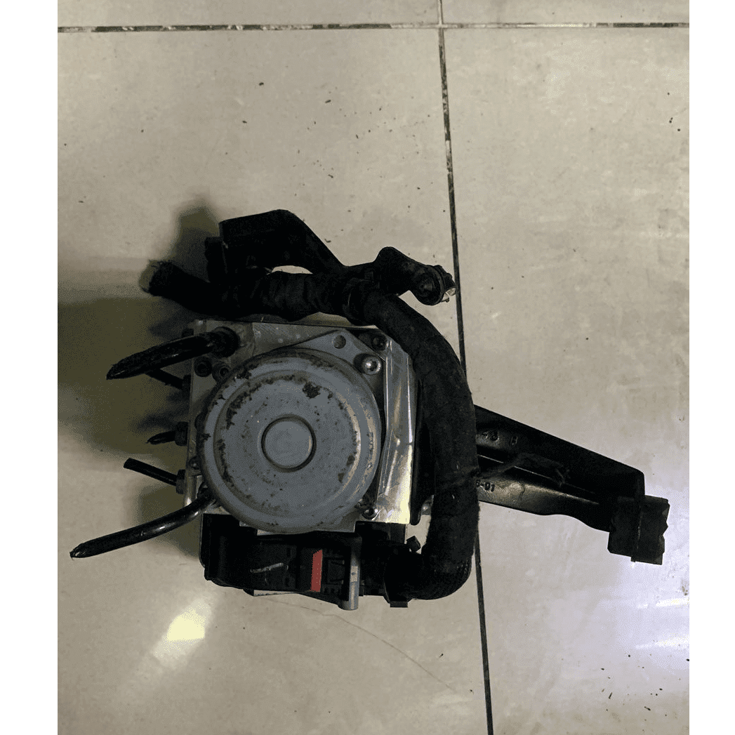 مضخة ABS بنزين BMW X3 G01 2020 - 5A06DF9 - X1 G01 BMW