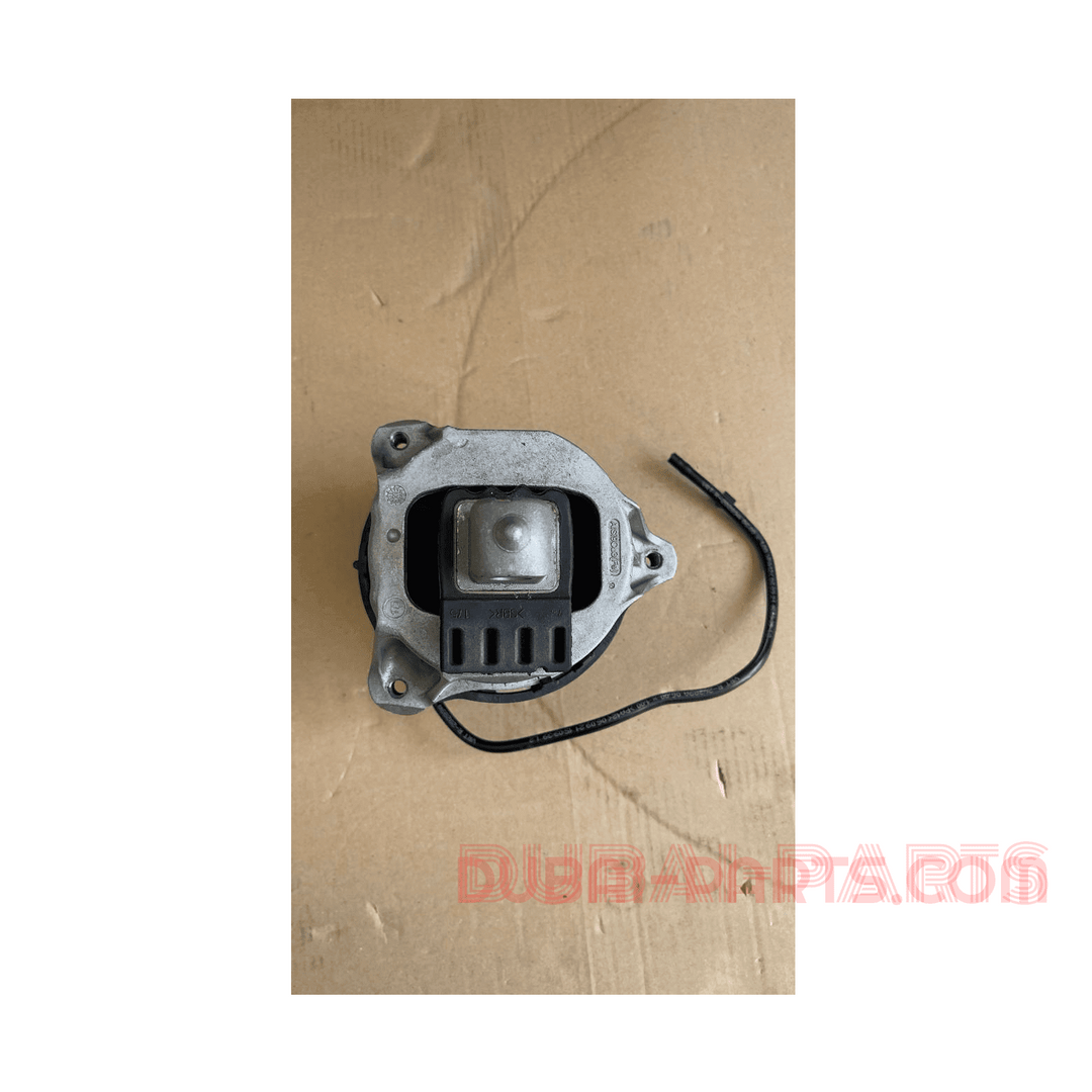 BMW X5 G05 SIDE ENGINE MOUNT 6890834 6890831