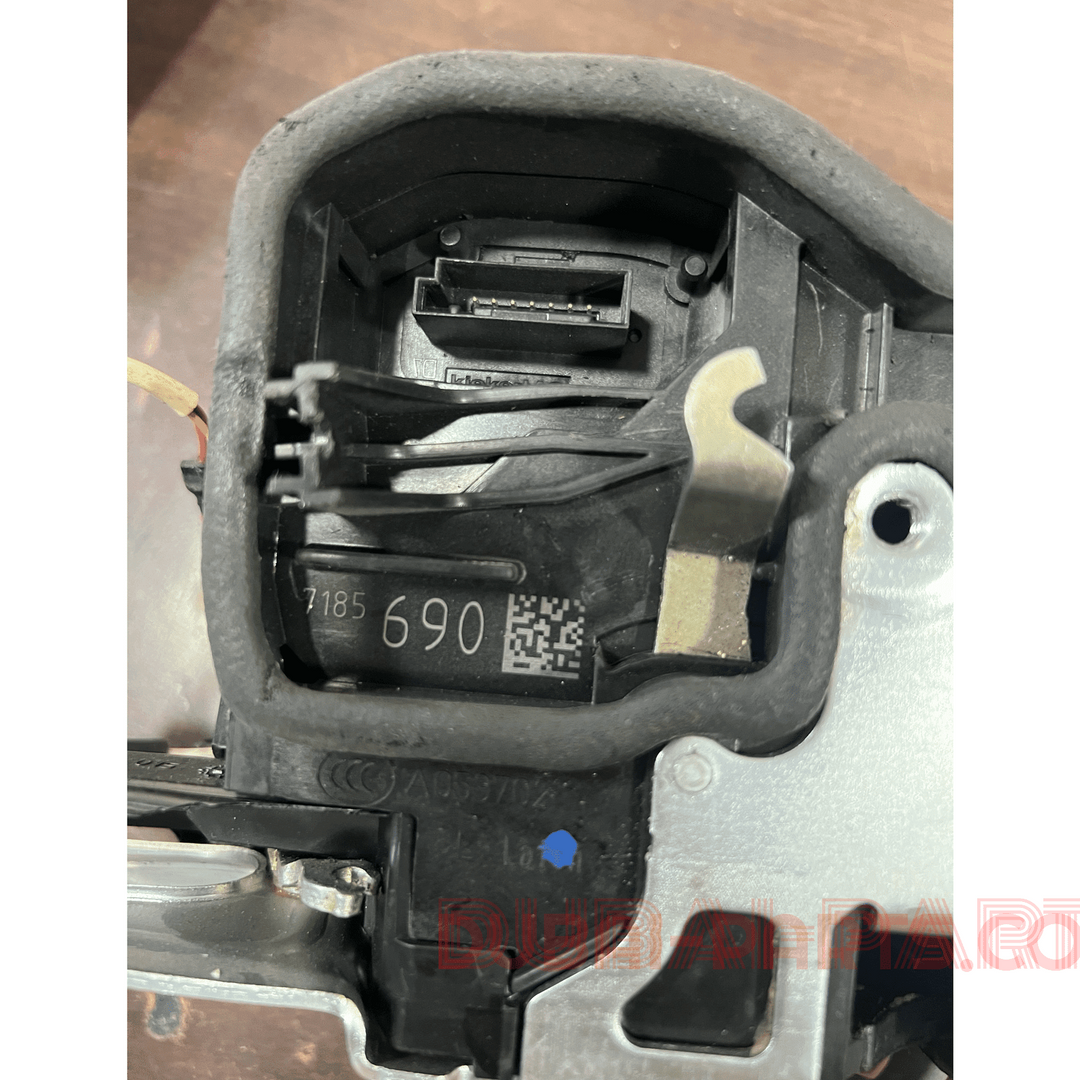 51217185690 DOOR Lock, complete, front right SCA F10 F07 F11 5 SERIES