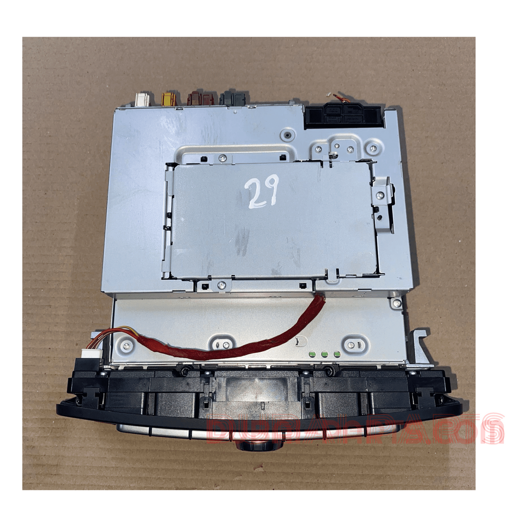 A2049007411 head unit Radio FM W204 C class