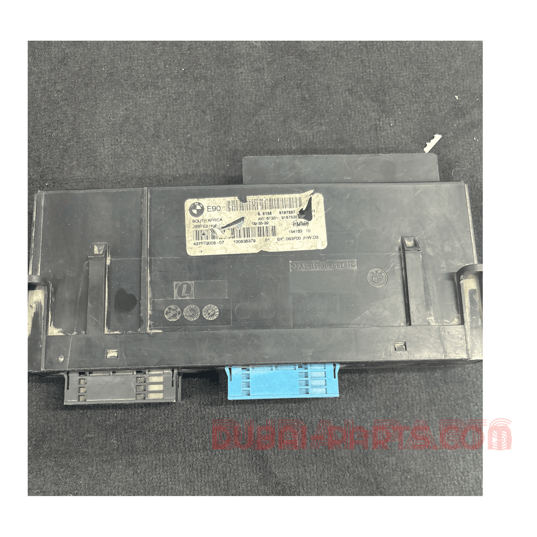 9157537 E90 junction box bmw