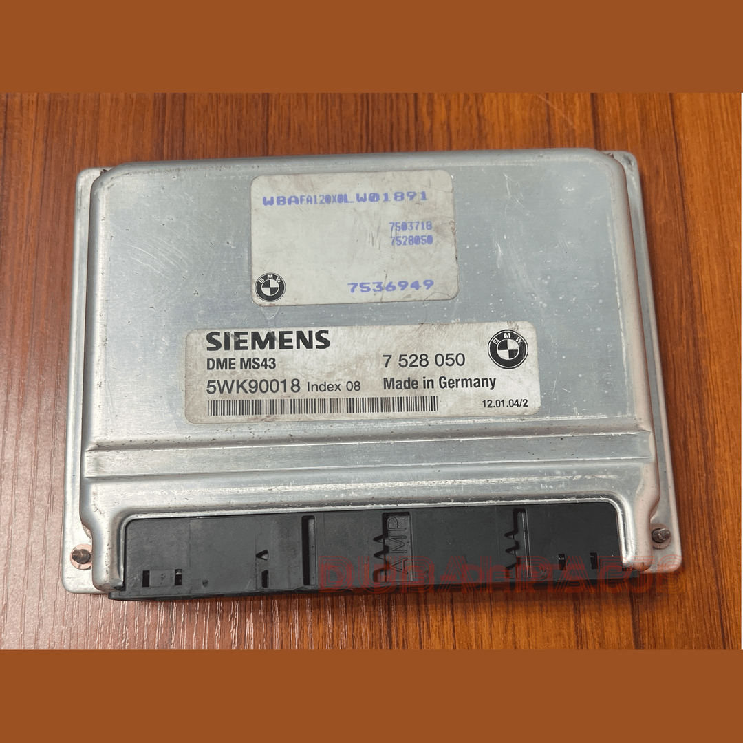 BMW X5 3.0i E53 2004 ENGINGE CONTROL ECU MODULE MS43 7528050