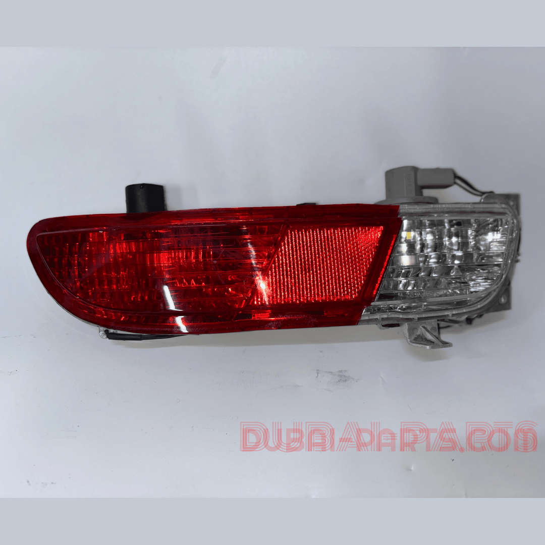 BMW 645 Bumper Right Reverse Light E63 E64 M5 05-08 6321 6911900 OEM Genuine Product used