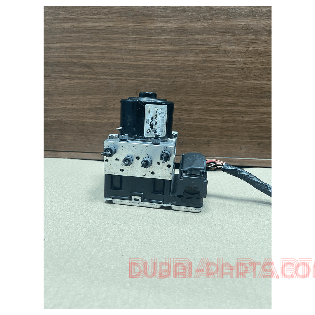 BMW F25 ABS PUMP CONTROL MODULE 6852747/ 6852748 Genuine Product used