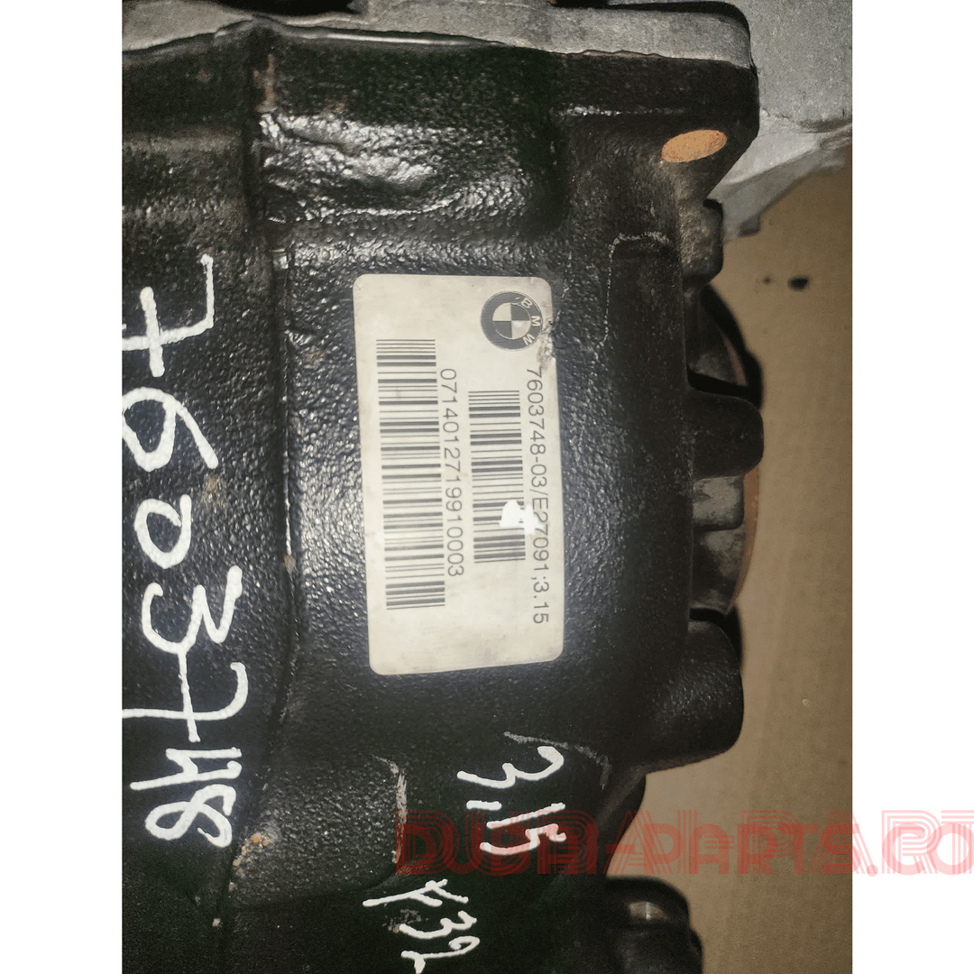 الفرق بين سيارات BMW X3/X4/2.0 F25/F26 >7592007>3.38/2015