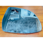Load image into Gallery viewer, BMW X3 F25 G01 X4 F26 X5 F15 X6 F16 Right auto dim mirror glass 9251671