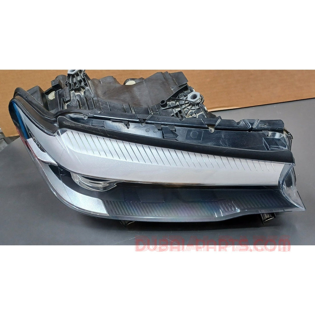 مصباح أمامي LED يمين لسيارة BMW G30، رقم القطعة 7458884، منتج أصلي مستعمل
