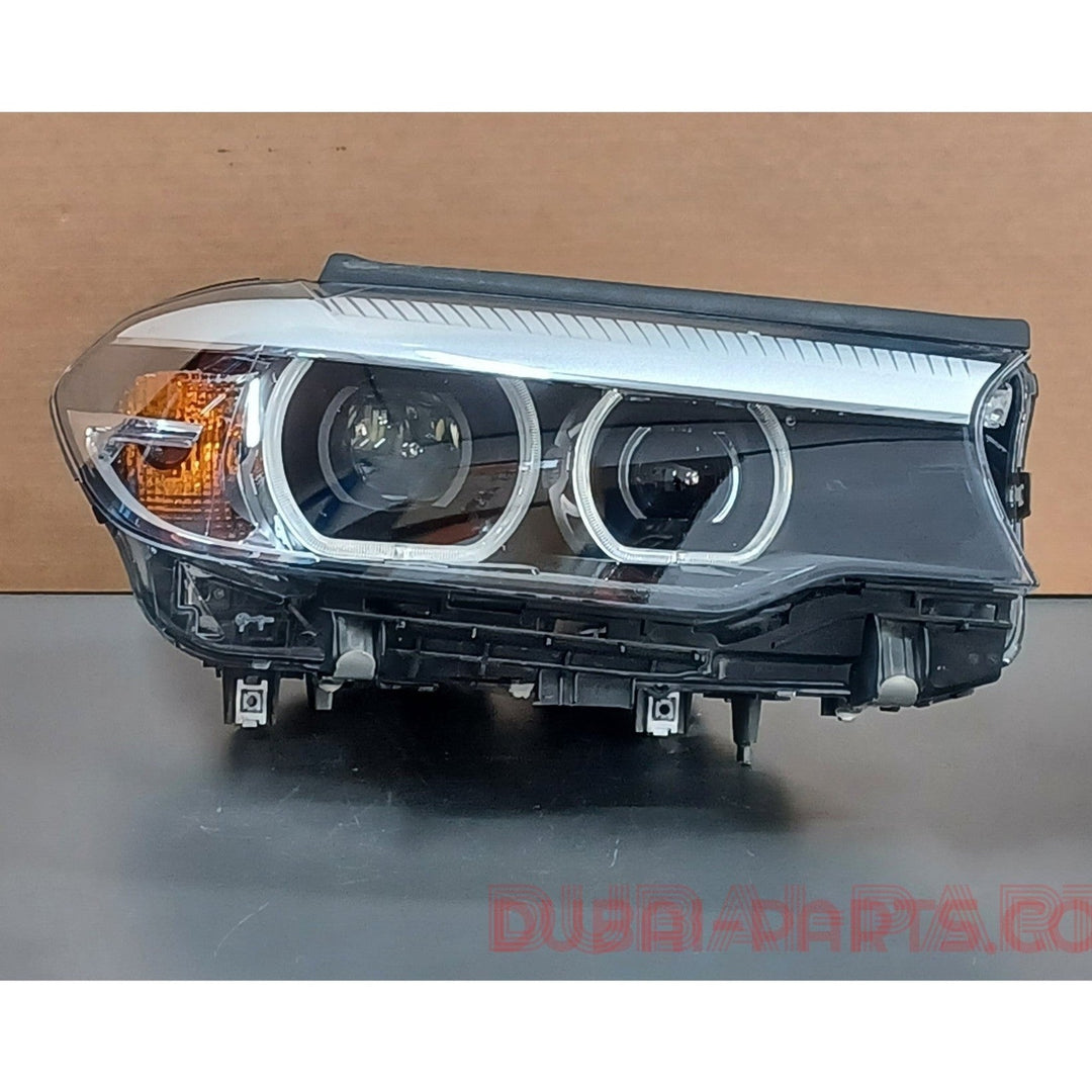 مصباح أمامي LED يمين لسيارة BMW G30، رقم القطعة 7458884، منتج أصلي مستعمل
