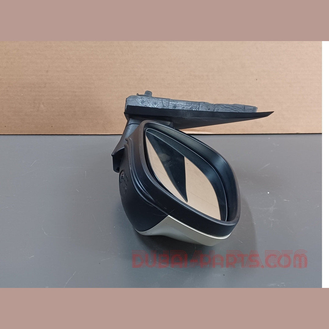 BMW F25 Side Mirror Right Side Ivory colour Foldable Type With Camera Genuine Product used
