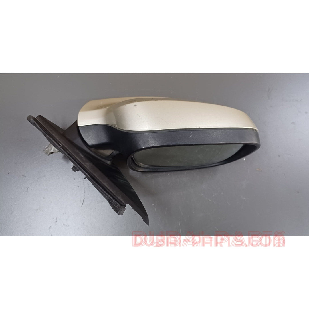 BMW F25 Side Mirror Right Side Ivory colour Foldable Type With Camera Genuine Product used