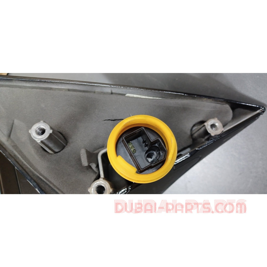 BMW F12 Side Mirror Left Side Black colour Foldable type Genuine product used