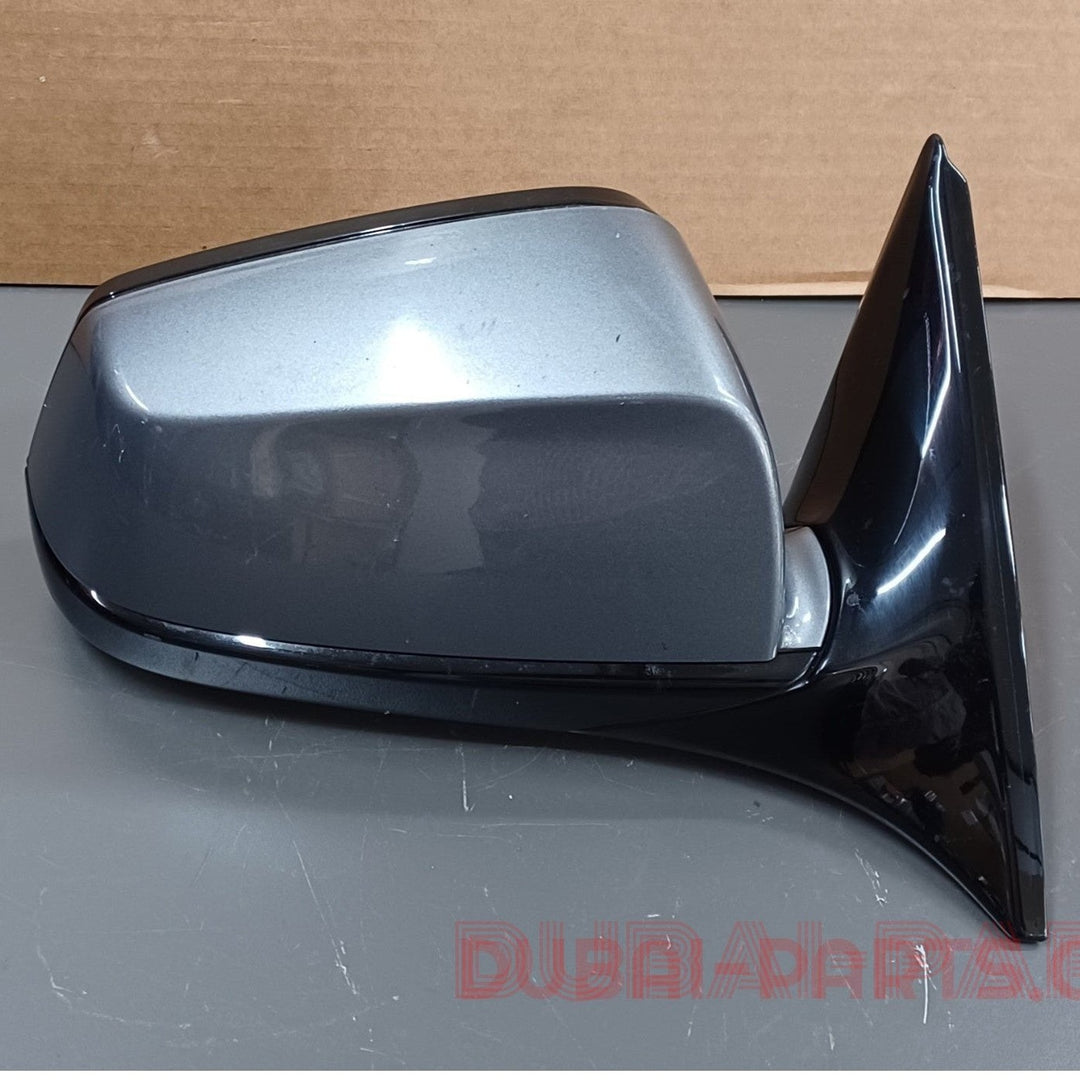 مرآة جانبية يمنى لسيارة BMW F07، لون رمادي، قابلة للطي، منتج أصلي مستعمل