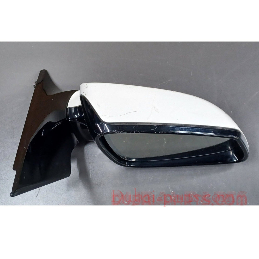 BMW F10 Side Mirror Right Side White Colour Foldable Type Genuine Product used