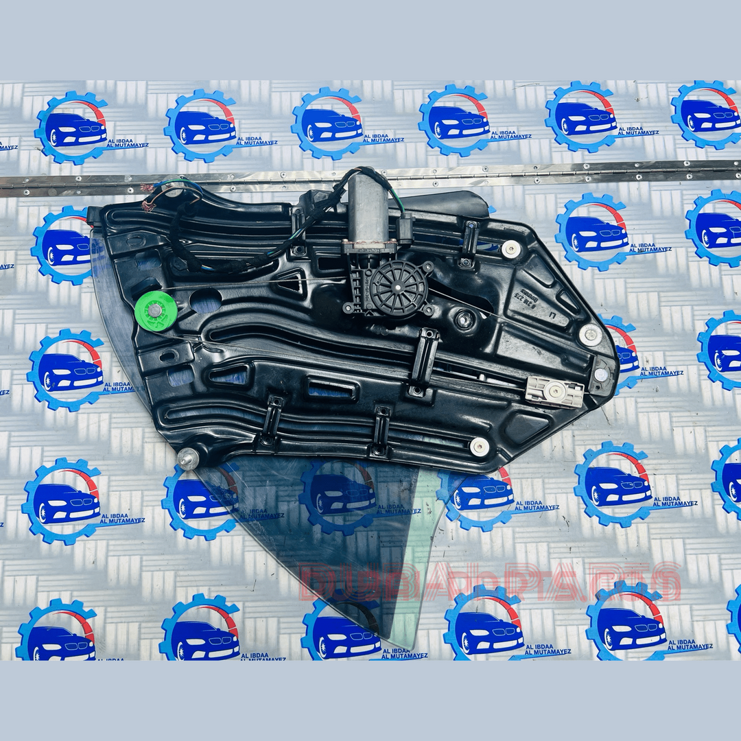 BMW M3 E46 2002 Fensterheber hinten links und Spiegel 8215273