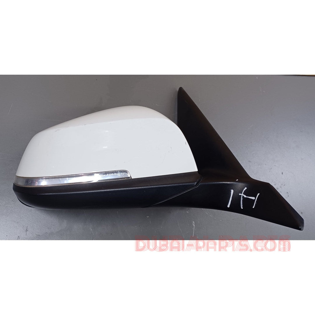 BMW F20 LCi 2015 Side Mirror Right Side White Colour Foldable type with signal Light Genuine Product