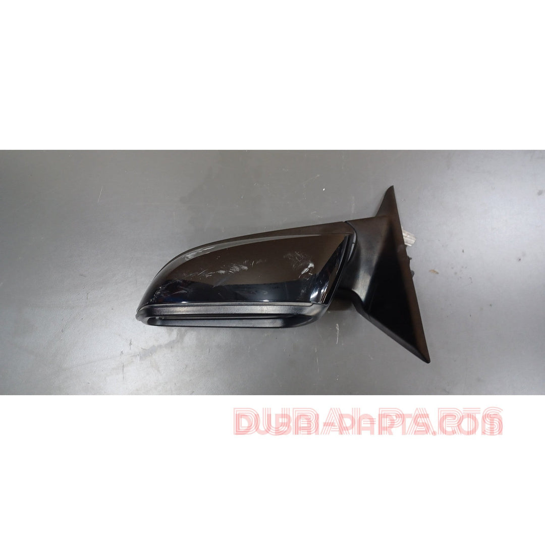 BMW F30 Side Mirror Left Side Black Colour Foldable Type With Signal Light Genuine Product used