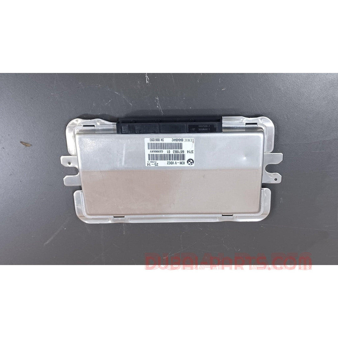 BMW F10,F11 Suspension Control Module 6871063 Genuine Product used
