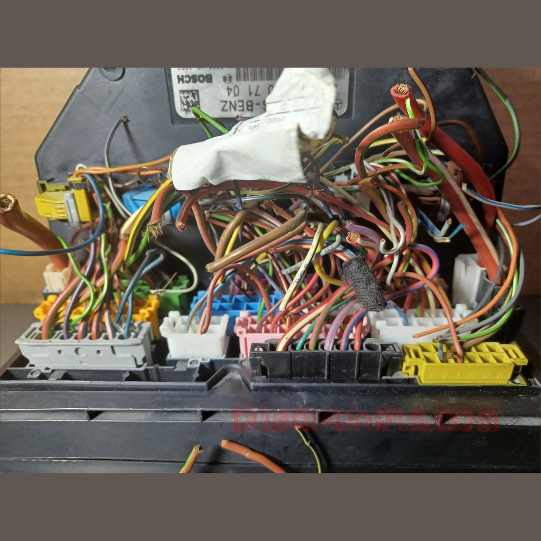 A212 9007104 Front Fuse Box Sam Control Module For Mercedes benz C Class W204 C300 E Class W212 E350