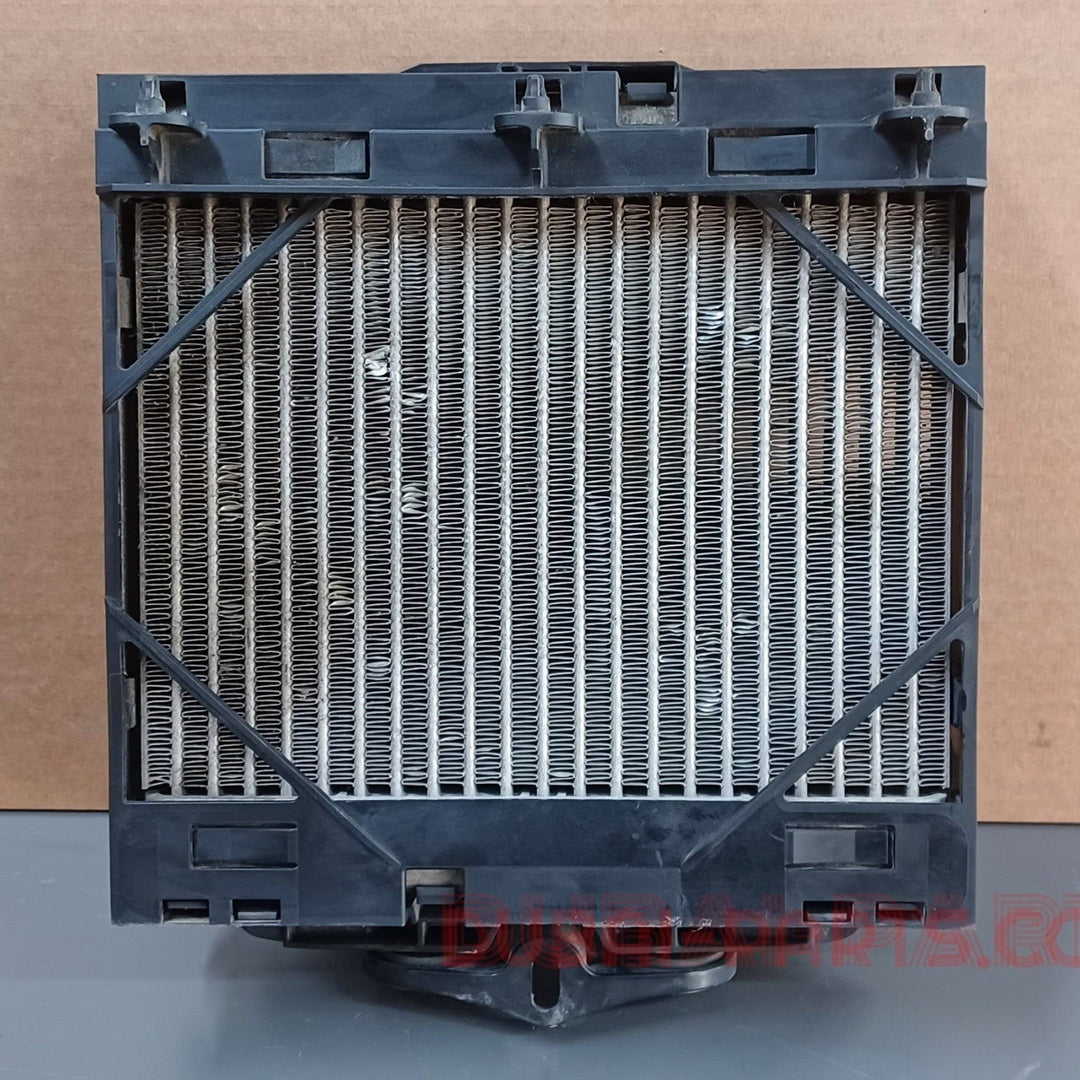 BMW F07 GT,F12 Engine Oil Cooler 7572542 Genuine Product used