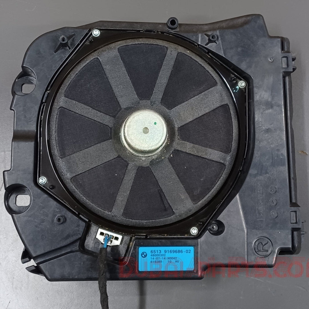BMW F10, F10 LCI, F12 Zentral-Bass rechts HiFi-System 9169686 Originalteil, gebraucht 
