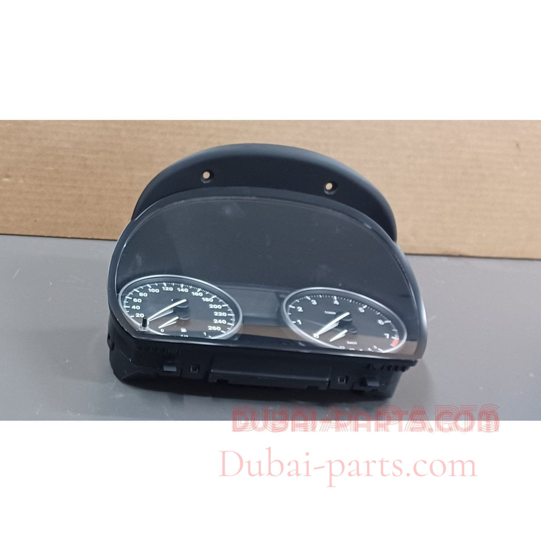 BMW X1 Tachometer/Instrumenteneinheit 9242344 Originalteil, gebraucht 
