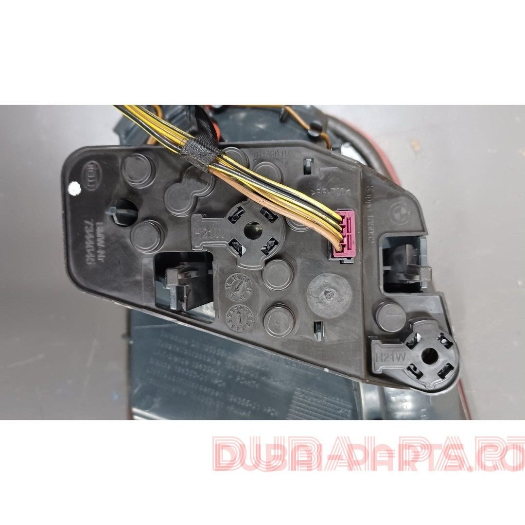 BMW F10 LCi Rear Light in Trunk lid Left and Right Pair 7306164,7306163 Genuine product used