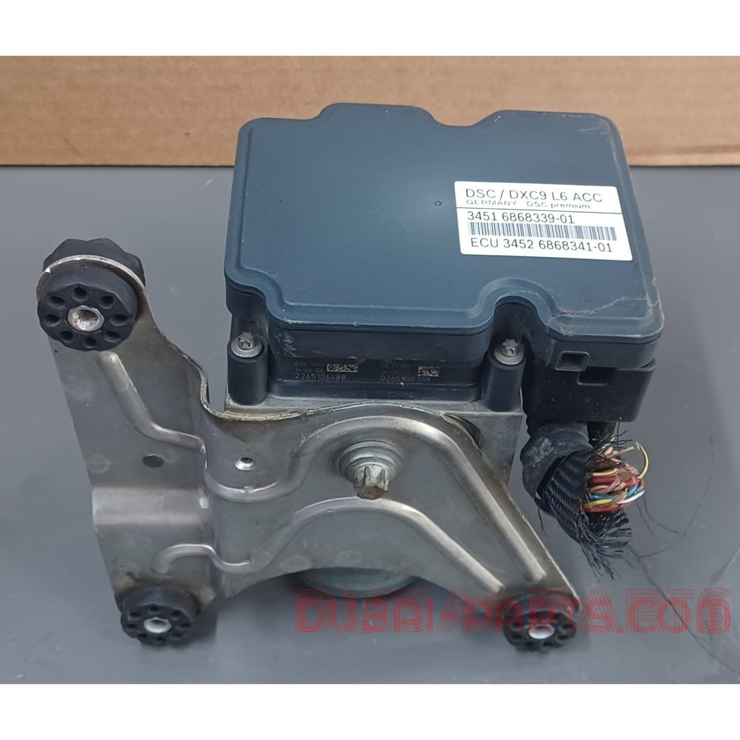 مضخة ووحدة تحكم نظام منع انغلاق المكابح (ABS) لسيارة BMW F02 F10، رقم القطعة 6856846، منتج أصلي مستعمل