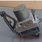 Bild in die Galerieansicht laden, BMW X5 E70 ABS-Pumpe und Steuergerät 6780126 Originalteil, gebraucht