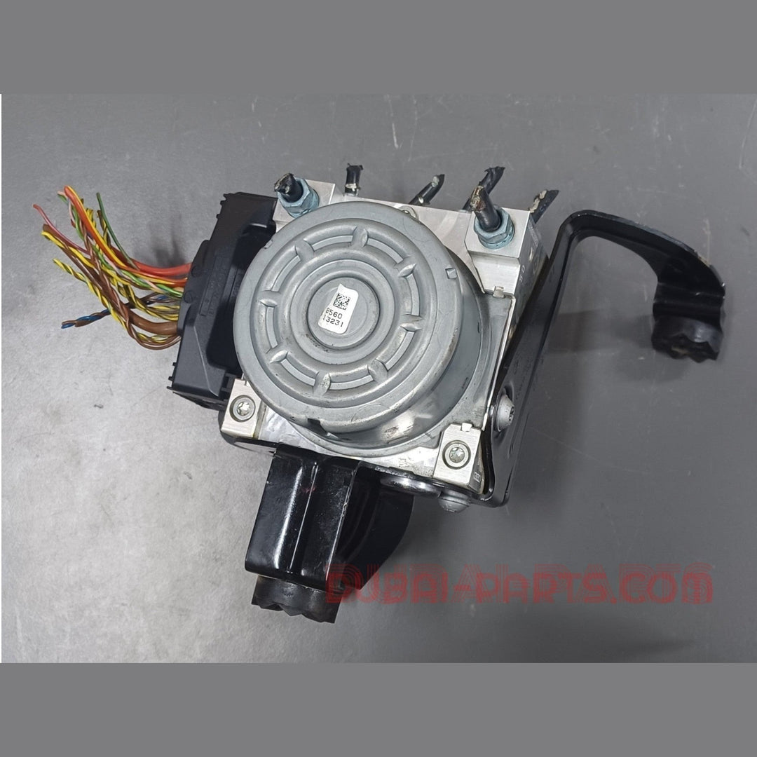 BMW F31,F32 ABS Pump and Control Unit 6861377 Genuine Product used