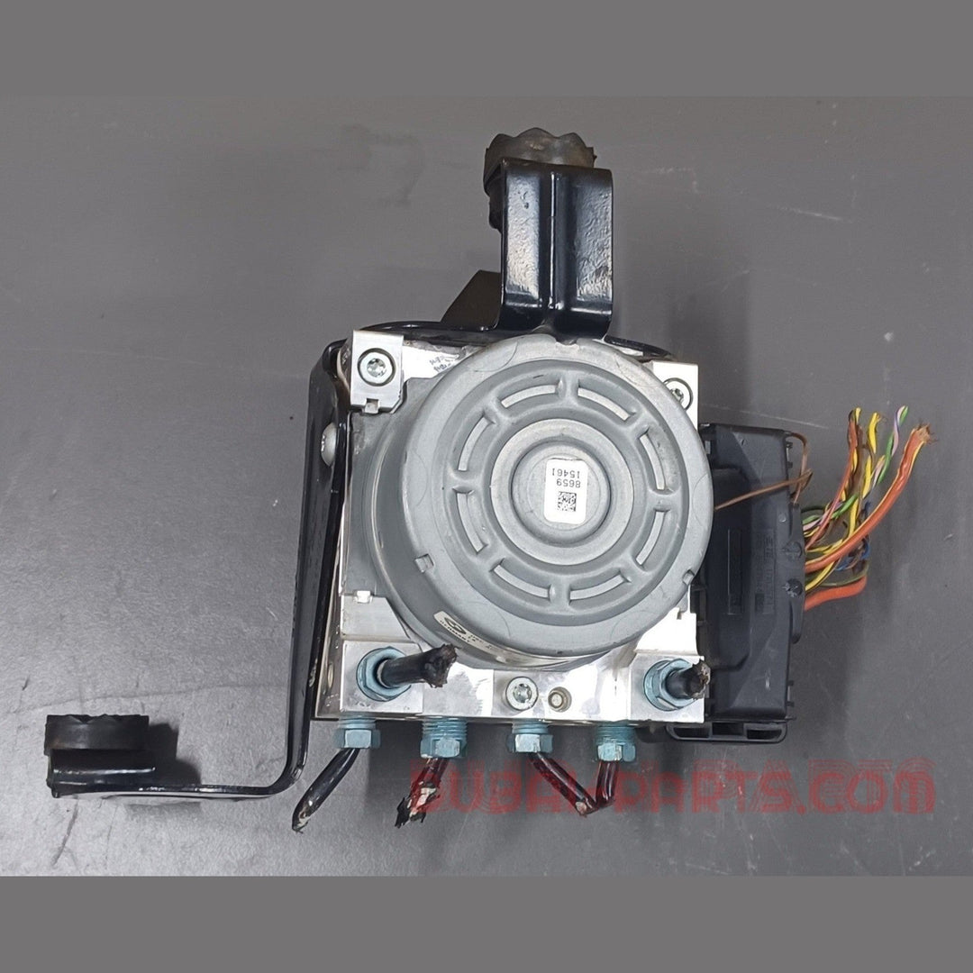 BMW F30 , F32 ABS Pump and Control Unit 6875560 Genuine Product used