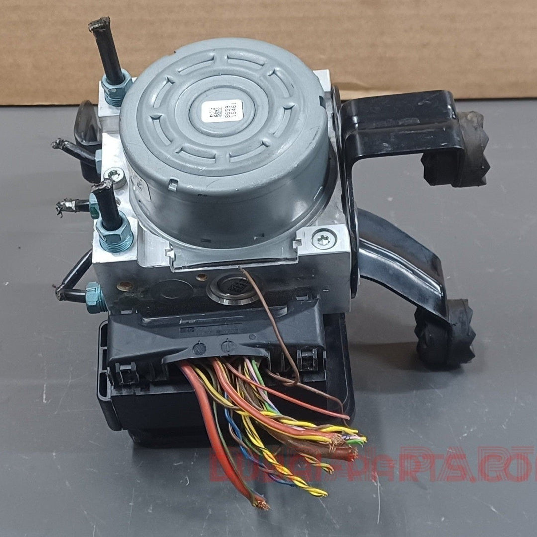 BMW F30 , F32 ABS Pump and Control Unit 6875560 Genuine Product used