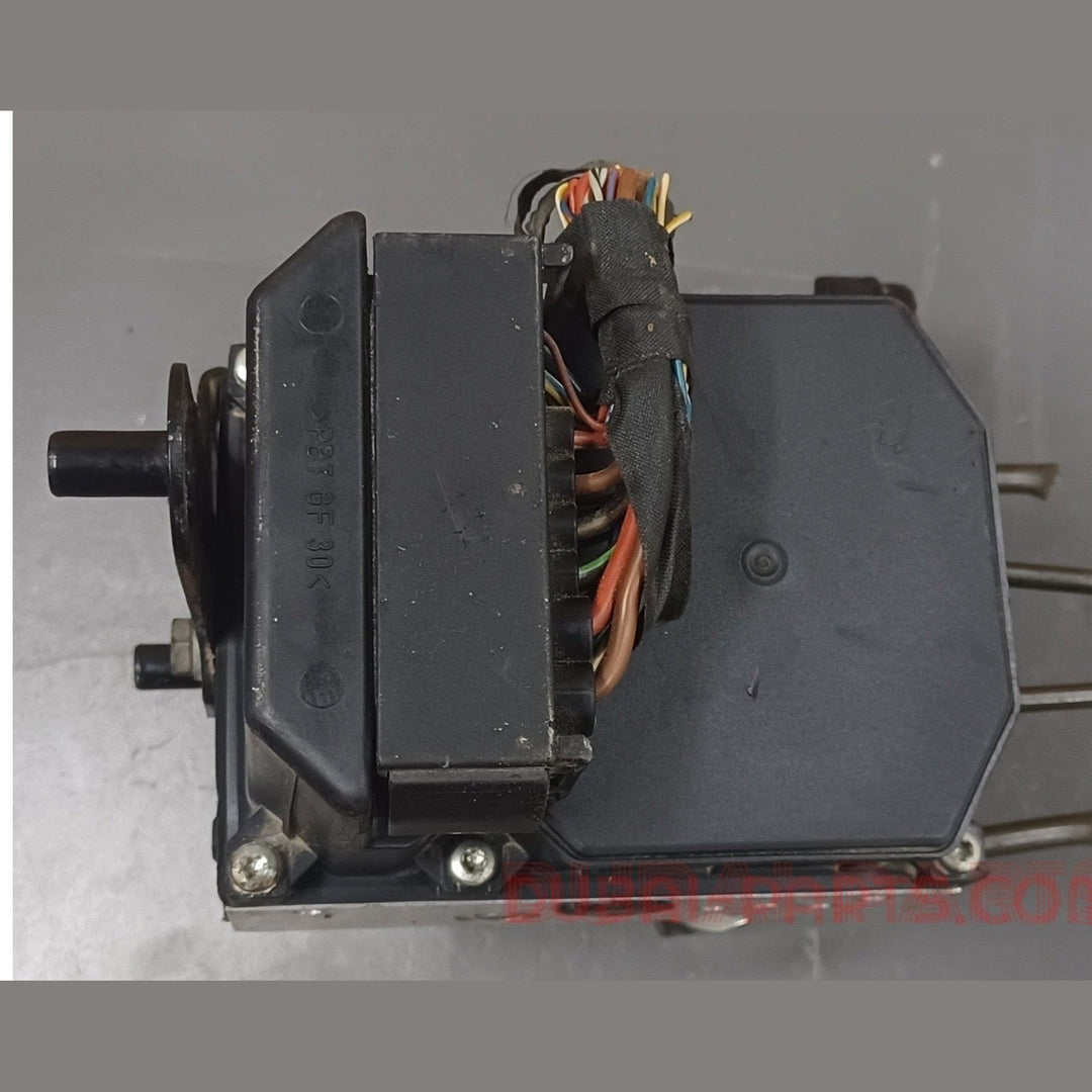 BMW X1 ABS-Pumpe und Steuergerät 6862246 Originalteil, gebraucht