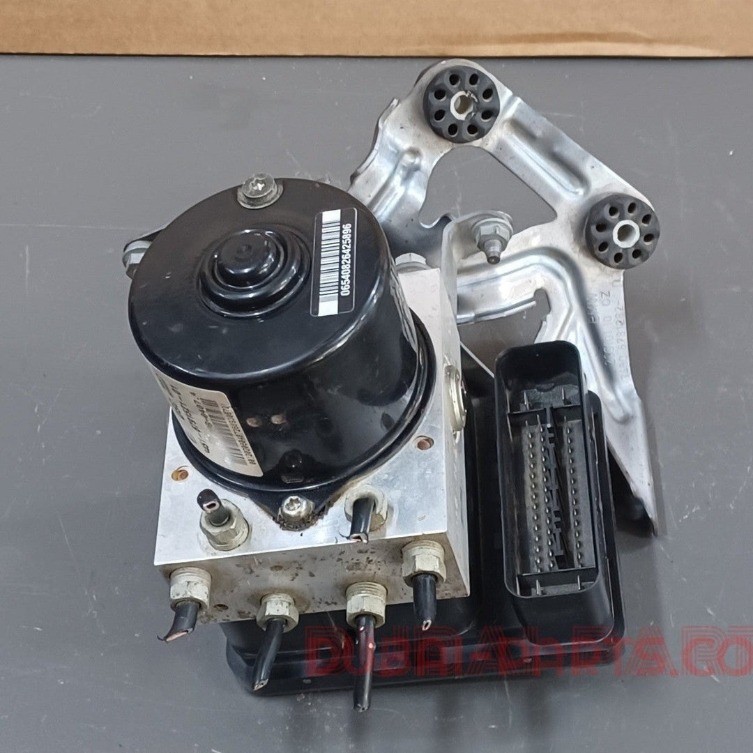 BMW E90, E91 ABS-Pumpe und Steuergerät 6791521 Originalteil, gebraucht