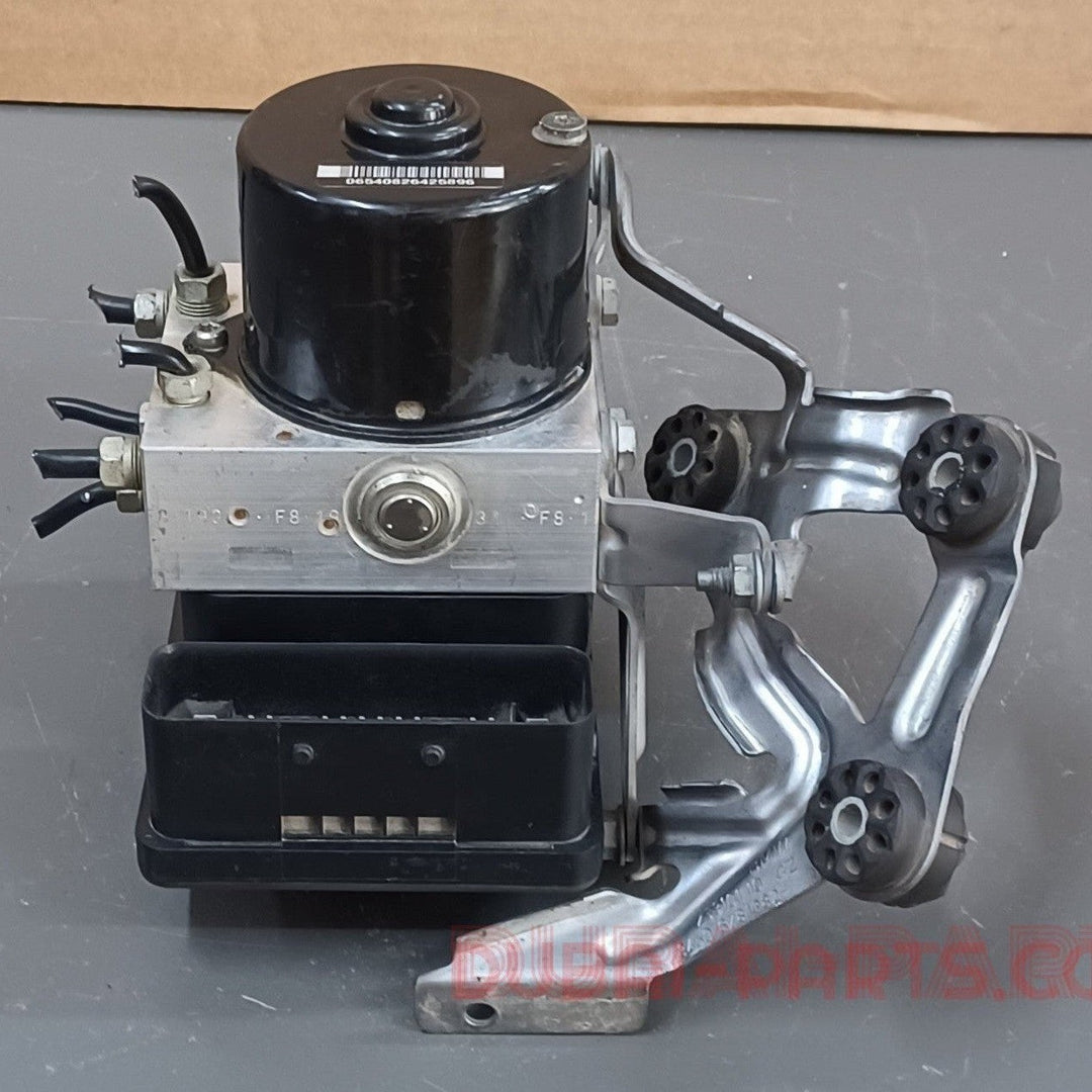 BMW E90, E91 ABS-Pumpe und Steuergerät 6791521 Originalteil, gebraucht