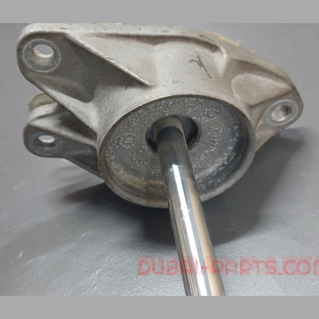 ممتص صدمات خلفي لسيارة BMW F20 و F20 LCi، رقم القطعة 6873722، منتج أصلي مستعمل 