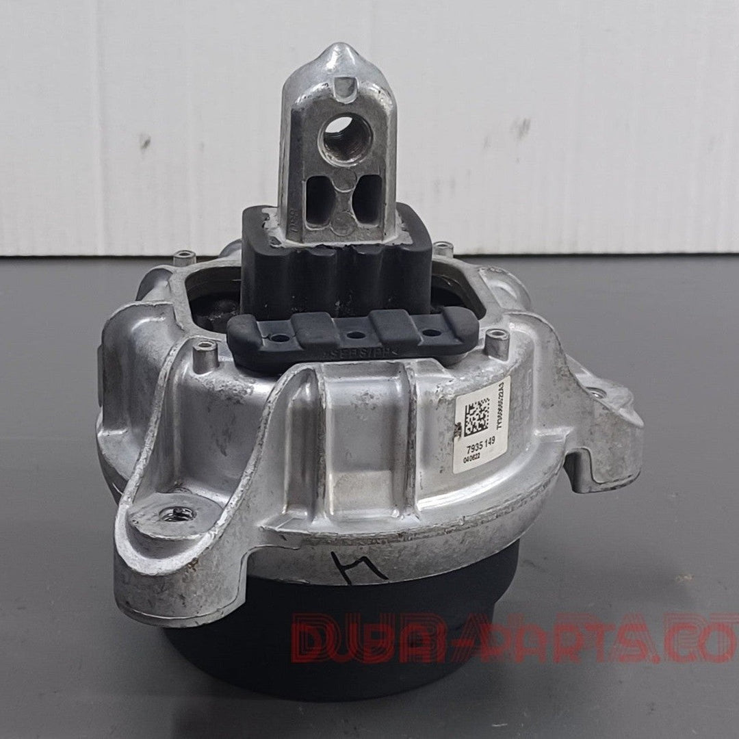 BMW F07 GT Motorlager 7935149 Originalteil, gebraucht 