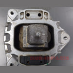 Load image into Gallery viewer, BMW F07 GT Engine Mount 6775905 Genuine Product used