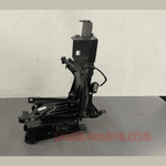 Bild in die Galerieansicht laden, BMW F10 F11 Scheinwerferhalterung rechts 7183762 Gebrauchtprodukt